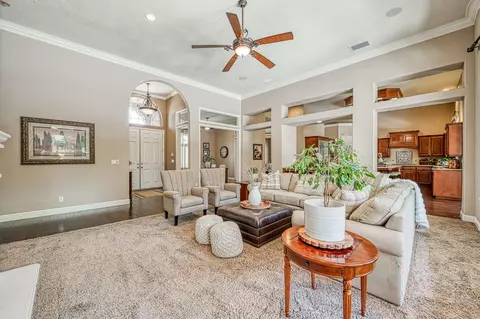 Other - 526 W Powers, Clovis, CA 93619 photo 1 of 9