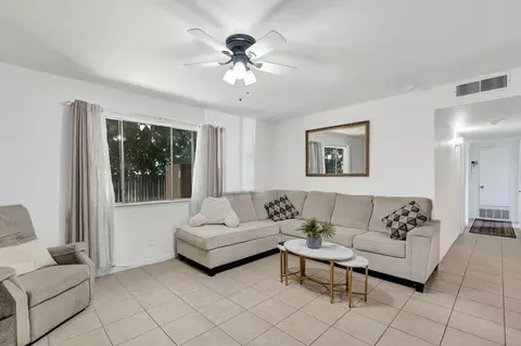 Other - 605 Stanley St, Exeter, CA 93221 photo 2 of 4