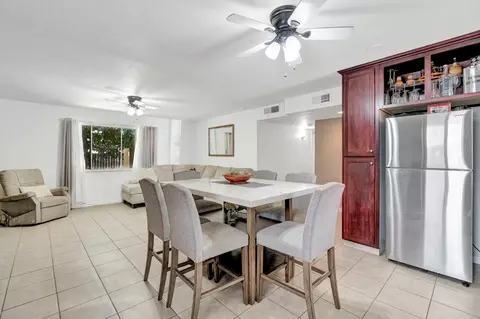 Dining - 605 Stanley St, Exeter, CA 93221 photo 3 of 3