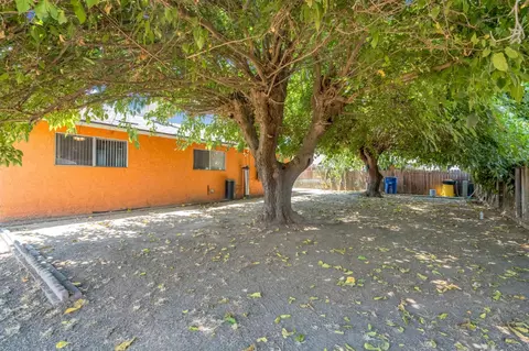 Exterior - 605 Stanley St, Exeter, CA 93221 photo 7 of 7