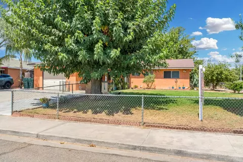 Exterior - 605 Stanley St, Exeter, CA 93221 photo 3 of 7