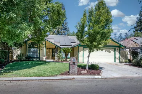 6342 N Selland Ave, Fresno, CA 93711