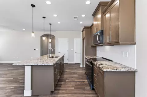 Kitchen - 16298 W David Ave, Kerman, CA 93630 photo 1 of 1