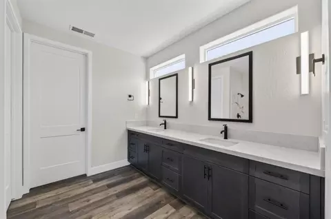 Other - 429 S Barcus Ave, Kerman, CA 93630 photo 3 of 4