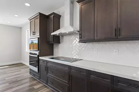 Kitchen - 429 S Barcus Ave, Kerman, CA 93630 photo 1 of 4