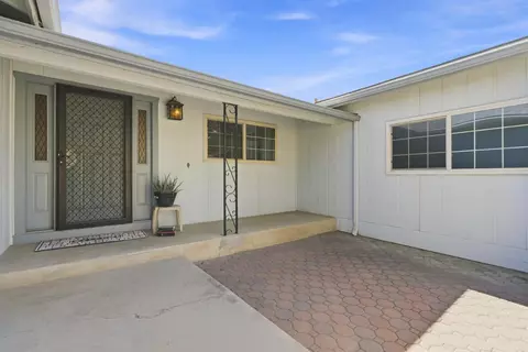 Exterior - 46 S Olive St, Lemoore, CA 93245 photo 4 of 9