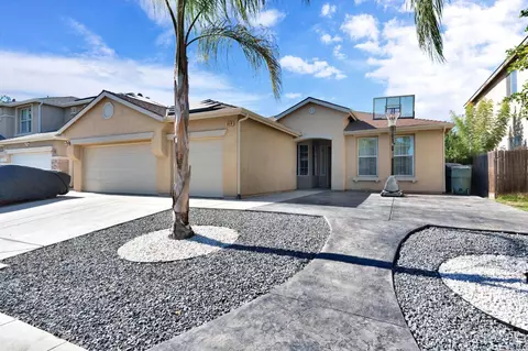 4638 W Oslin Ave, Fresno, CA 93722