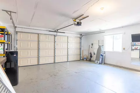 Other - 950 Laguna Dr, Lemoore, CA 93245 photo 7 of 10