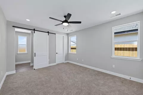 Bedroom - 16308 W David Ave, Kerman, CA 93630 photo 1 of 5