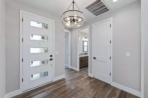 Entry Way - 16308 W David Ave, Kerman, CA 93630 photo 1 of 1