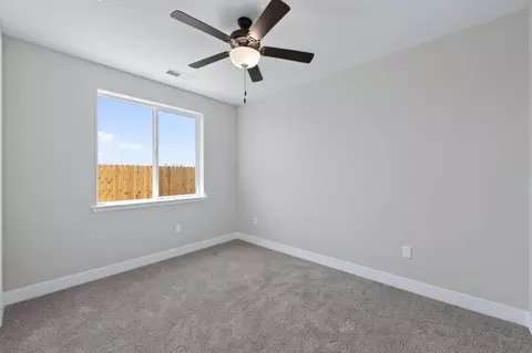 Bedroom - 16308 W David Ave, Kerman, CA 93630 photo 4 of 5