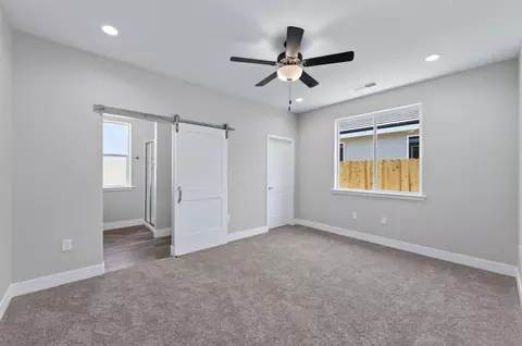 Bedroom - 16270 W David Ave, Kerman, CA 93630 photo 1 of 4