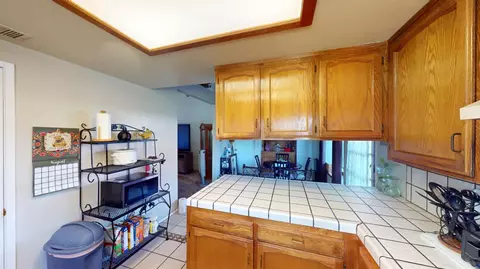 Kitchen - 2460 Sample Ave, Clovis, CA 93611 photo 2 of 4