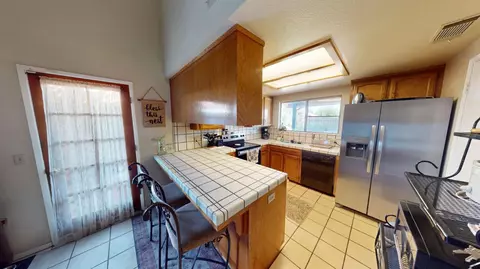Kitchen - 2460 Sample Ave, Clovis, CA 93611 photo 1 of 4