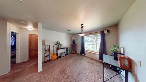 Entry Way - 2460 Sample Ave, Clovis, CA 93611 photo 2 of 4