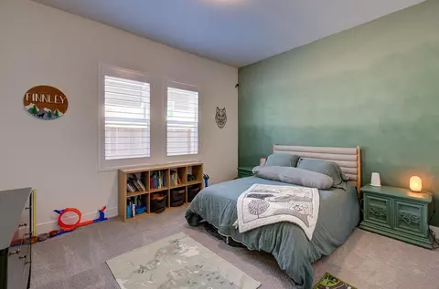 Bedroom - 1048 Beaver Pond Loop, Madera, CA 93636 photo 5 of 5