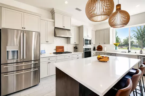 Kitchen - 1048 Beaver Pond Loop, Madera, CA 93636 photo 2 of 3