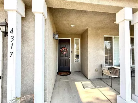 Exterior - 4317 E Cambridge Ave, Visalia, CA 93292 photo 9 of 14