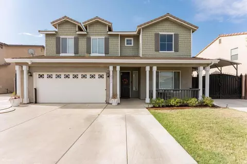 Exterior - 4317 E Cambridge Ave, Visalia, CA 93292 photo 7 of 14