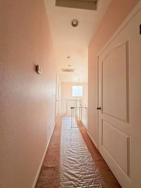 Entry Way - 4317 E Cambridge Ave, Visalia, CA 93292 photo 8 of 11
