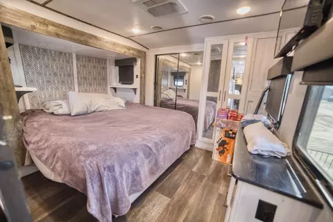 Bedroom - 11736 W Jensen Ave, Kerman, CA 93630 photo 2 of 2