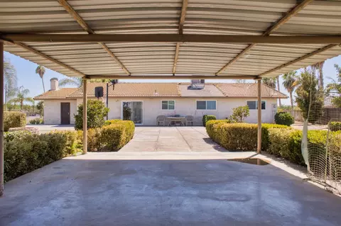 Exterior - 11736 W Jensen Ave, Kerman, CA 93630 photo 11 of 16