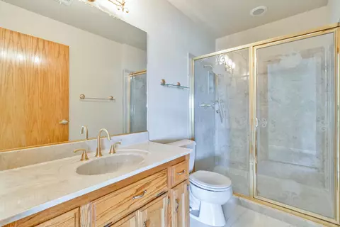 Bath - 9200 Highway 41, Lemoore, CA 93245 photo 2 of 5