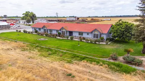 Other - 9200 Highway 41, Lemoore, CA 93245 photo 1 of 7