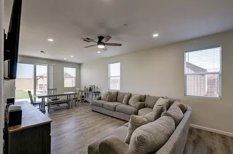Living - 3609 Pacifica Dr, Madera, CA 93637 photo 2 of 3