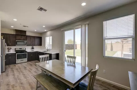 Kitchen - 3609 Pacifica Dr, Madera, CA 93637 photo 1 of 4