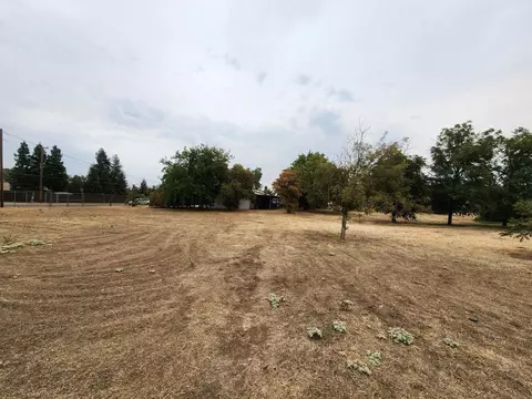 Exterior - 24624 Tropical Dr, Madera, CA 93638 photo 22 of 22