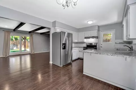 Kitchen - 4887 E Pico Ave, Fresno, CA 93726 photo 1 of 6