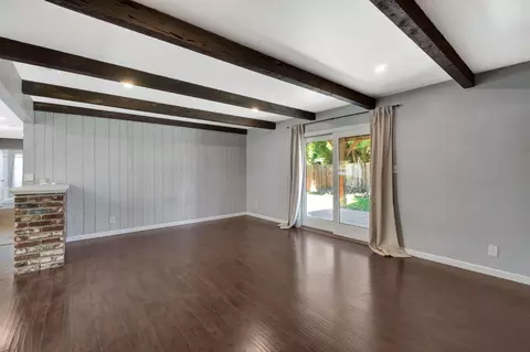 Living - 4887 E Pico Ave, Fresno, CA 93726 photo 5 of 5
