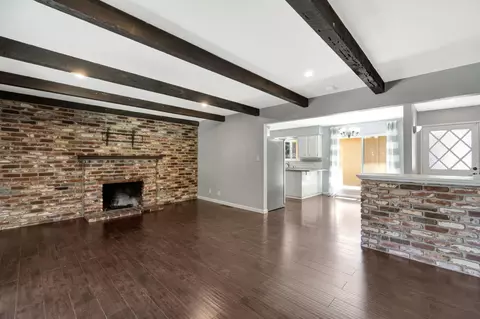 Living - 4887 E Pico Ave, Fresno, CA 93726 photo 3 of 5
