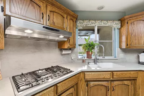 Kitchen - 139 E Chestnut, Visalia, CA 93277 photo 4 of 6