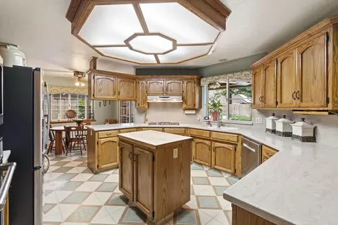 Kitchen - 139 E Chestnut, Visalia, CA 93277 photo 1 of 6