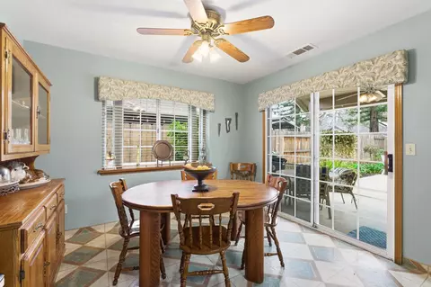 Dining - 139 E Chestnut, Visalia, CA 93277 photo 2 of 2
