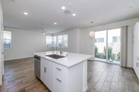 Other - 501 Farmhouse Ln, Clovis, CA 93619 photo 4 of 10