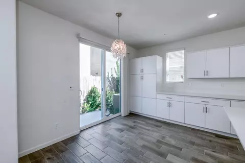 Other - 501 Farmhouse Ln, Clovis, CA 93619 photo 5 of 10
