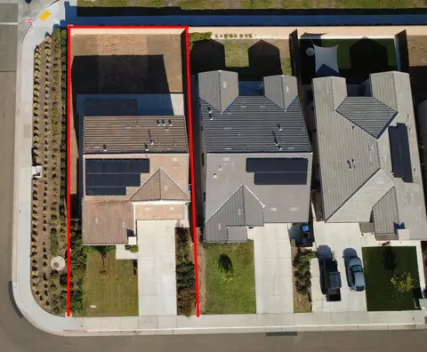 View/Area - 3335 Las Rosas Ave, Clovis, CA 93619 photo 3 of 3