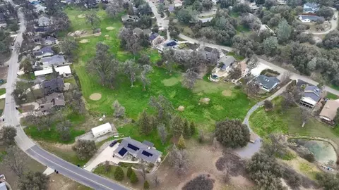 View/Area - 40632 Goldside Dr, Oakhurst, CA 93644 photo 3 of 4
