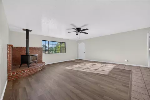 Living - 28368 River Road Way, Madera, CA 93636 photo 1 of 4