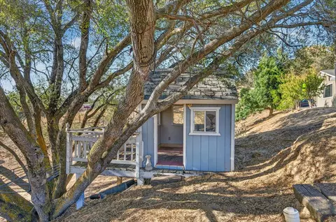 Exterior - 28368 River Road Way, Madera, CA 93636 photo 9 of 9