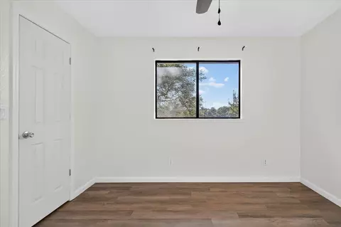 Bedroom - 28368 River Road Way, Madera, CA 93636 photo 3 of 8