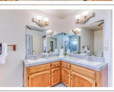 Bath - 12589 Road 37 12, Madera, CA 93636 photo 2 of 3