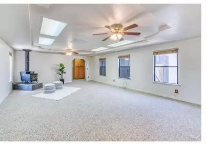 Living - 12589 Road 37 12, Madera, CA 93636 photo 4 of 4