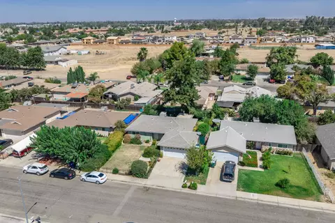 View/Area - 509 Ashlan Way, Madera, CA 93638 photo 5 of 7