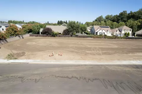 1783 N Preuss Ave, Clovis, CA 93619 photo 5