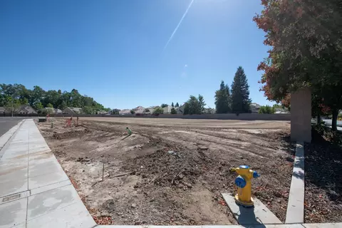 1783 N Preuss Ave, Clovis, CA 93619 photo 31