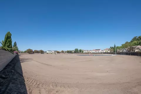 1782 N Preuss Ave, Clovis, CA 93619 photo 35